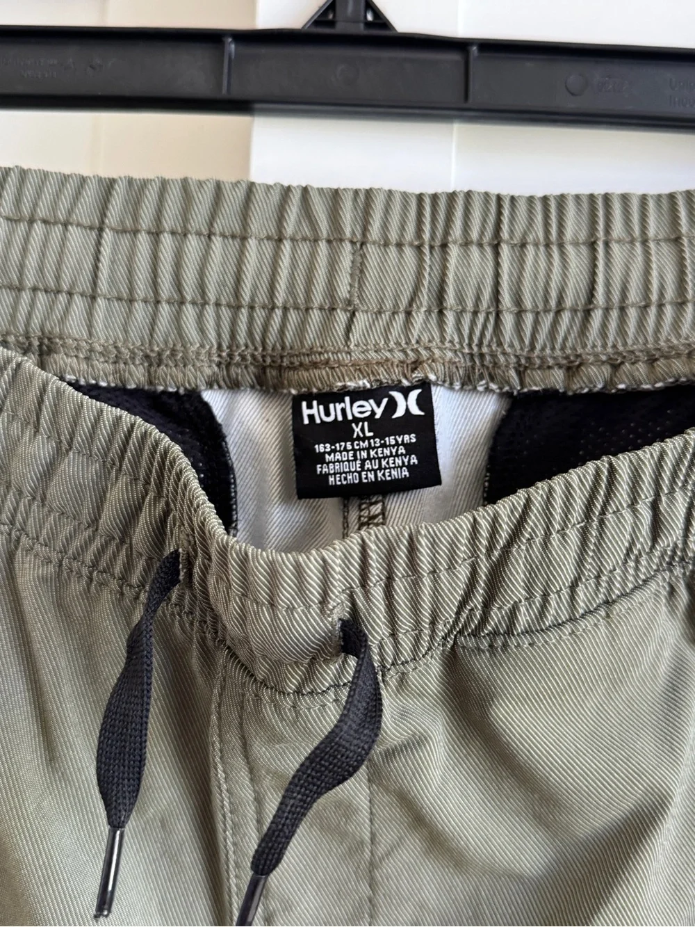 Hurley boys size XL, Olive Jogger Pants with Drawcord
